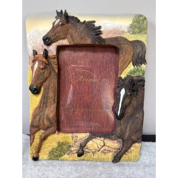 Horse-Themed Resin Photo Frame By Popular Imports 2003 5x7 Inches Brown & Multic - Picture 2 of 7
